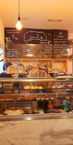 Praça Tomás Ribeiro 3/4, 7520-161 Sines