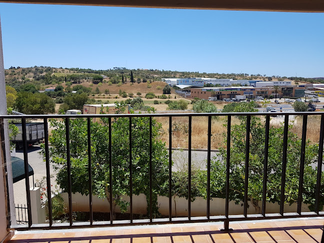 R. da Encosta 22, 8600-306 Pombal