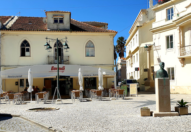 Largo Vitorino Fróis 6, 2460-684 São Martinho do Porto