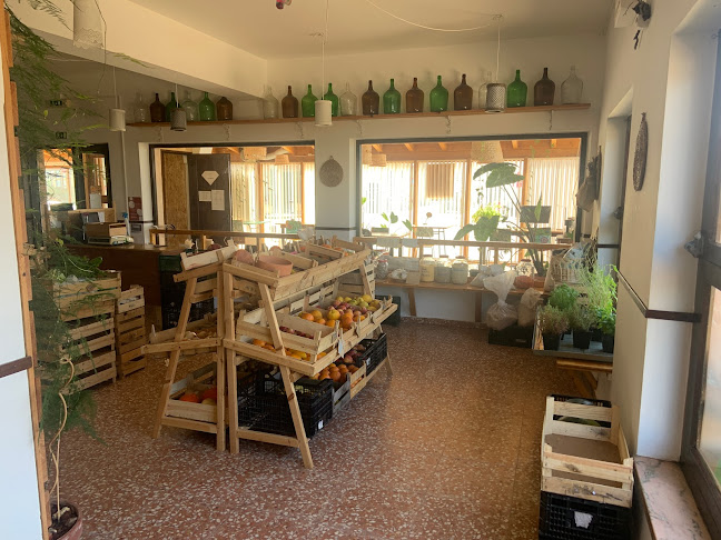 Gaia Organic Shop & Kitchen - Rogil