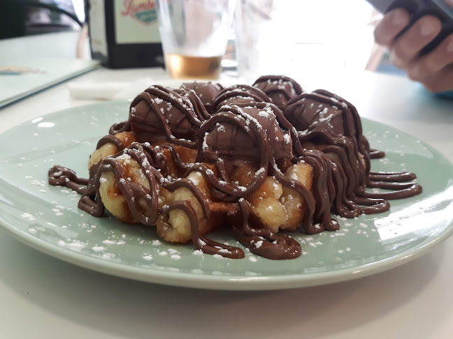 Lambetas Coffee House