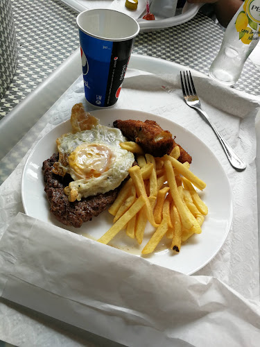 Opinii despre Churrascaria Vila Nova - Frango assado în São João da Madeira - Gastronomia e hotelaria