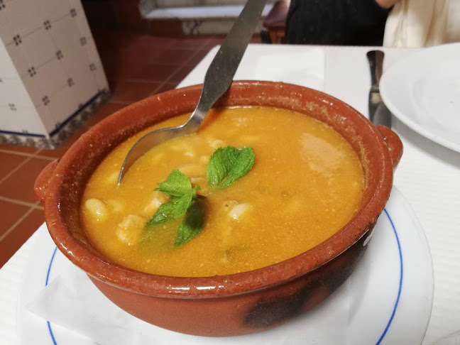Leão D' Ouro - Gastronomia e hotelaria