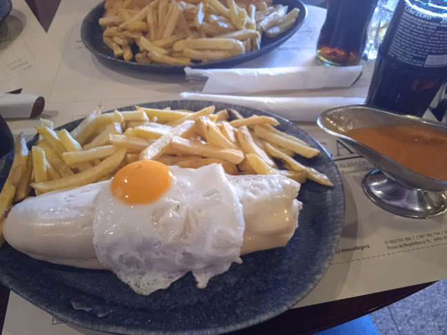 Ritz cafe - Gastronomia e hotelaria