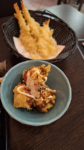 https://www.facebook.com/misushibar.restaurante/