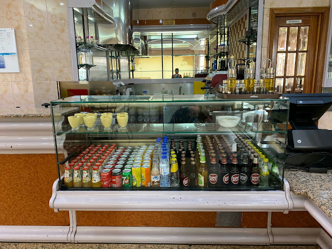 Opinii despre Lira Café Restaurante în Vila Nova de Gaia - Gastronomia e hotelaria