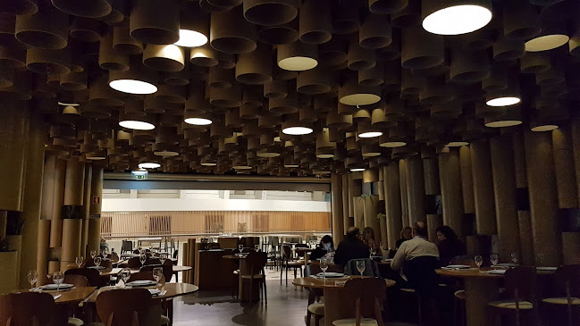 Praça do Bom Sucesso 56, Porto