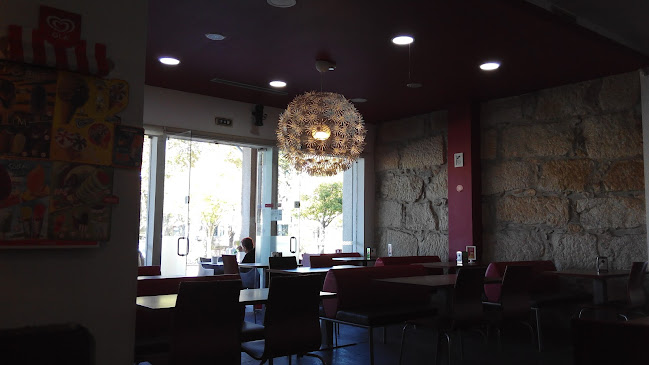 11 4430 999, R. Gil Eanes 9