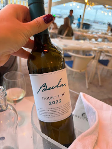 Baía do Peixe - Praça do Comércio - Gastronomia e hotelaria