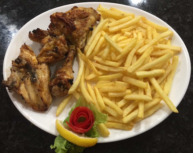 R. Fernão de Magalhães 21 Loja E/D, 8200-129 Albufeira