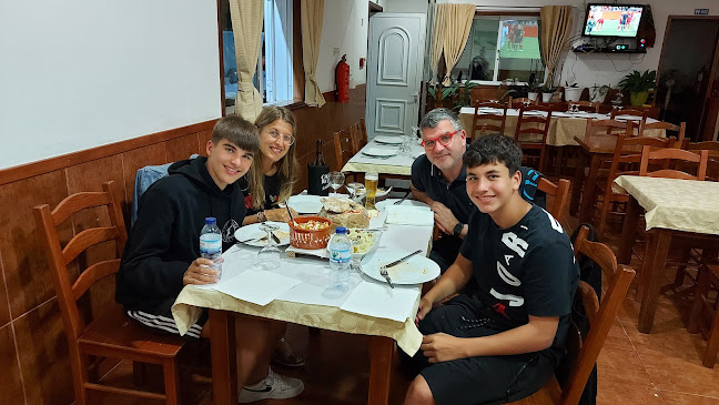 Opinii despre Tasquinha da Glória în Rebordosa - Gastronomia e hotelaria