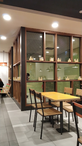 R. Alm. Gago Coutinho, 2660-000 Frielas