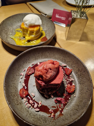 R. de António Cardoso 301, 4150-082 Porto