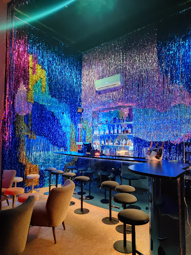 Comentarii opinii despre O bar mais triste da cidade