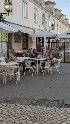 Comentarii opinii despre Moderna