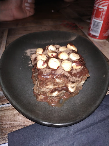 BOX 208 Italian Food - Gastronomia e hotelaria