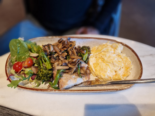 Bread & Friends - Gastronomia e hotelaria