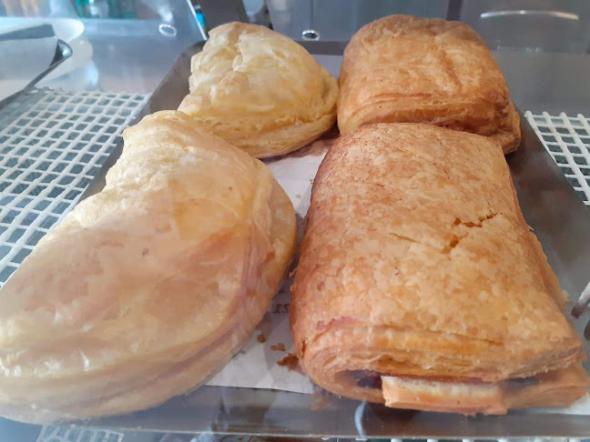 Pastelaria Avoense - Almada