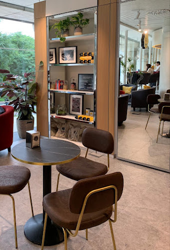 Atrium Saldanha, Atrium Collection, Praça Duque de Saldanha 1 Piso 2 Loja 40, 1050-094 Lisboa