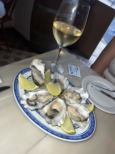 Opinii despre Taberna da Rua das Flores în Lisboa - Gastronomia e hotelaria