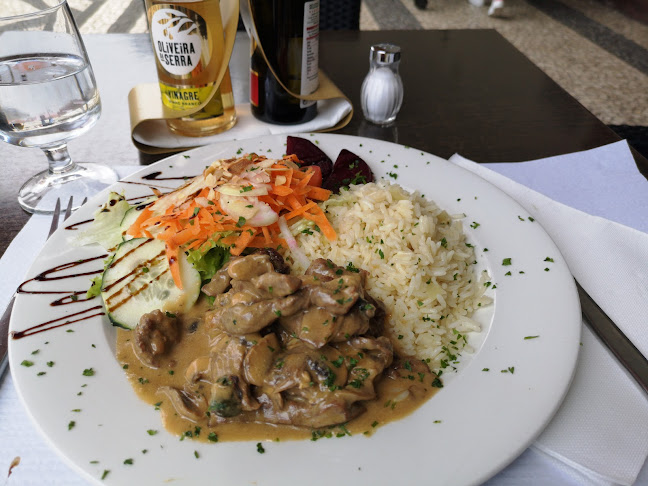 Opinii despre Alpendre do Carmo în Funchal - Gastronomia e hotelaria