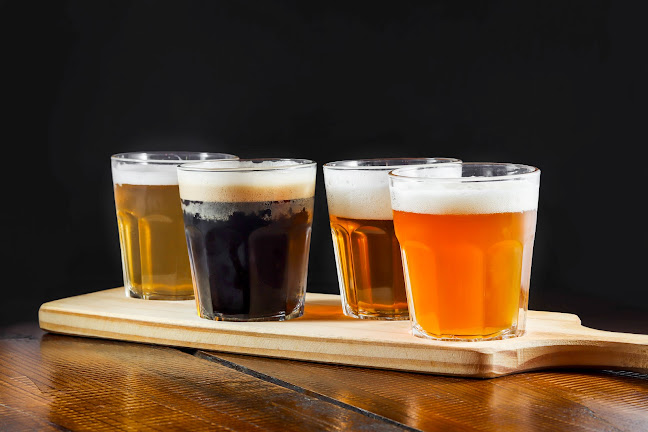 R. 25 de Abril 91 1F, 8600-763 Lagos