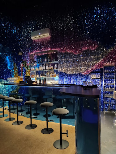 O bar mais triste da cidade - Gastronomia e hotelaria