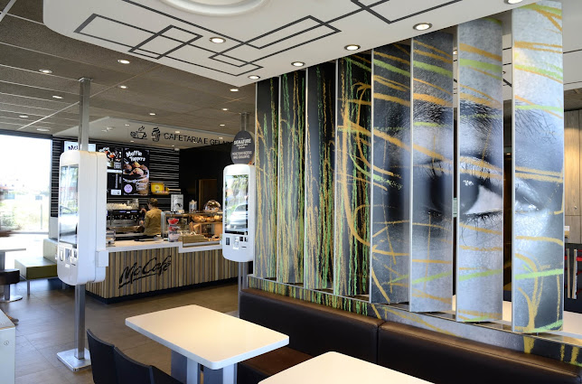 McDonald's - Castelo Branco - Gastronomia e hotelaria