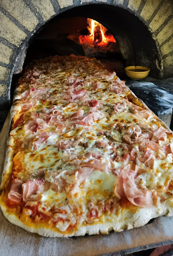 Restaurante Pizzaria Romantica, Lda - Gastronomia e hotelaria