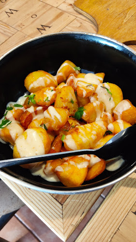 R. Paiva Coelho 127, 2840-520 Seixal