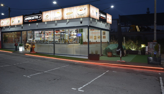 Roulotte Mercatto - Gastronomia e hotelaria