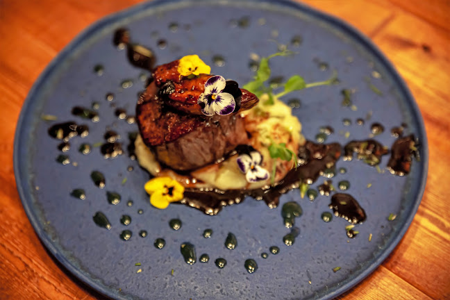 Aurora Steakhouse - Gastronomia e hotelaria