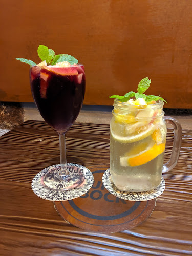 Campo dos Mártires da Pátria n°58, 4050-366 Porto