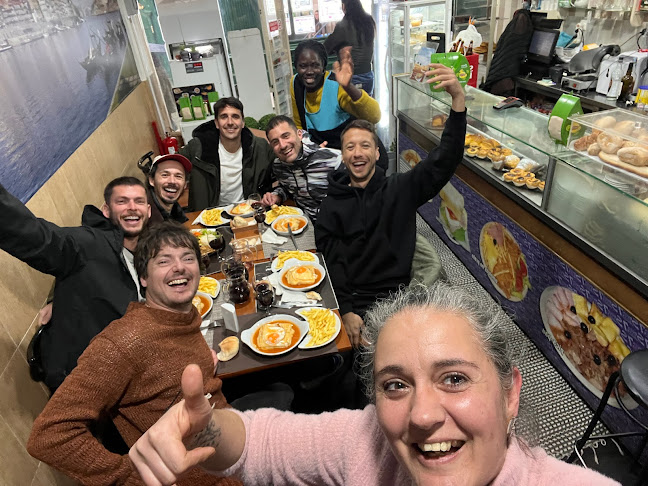 Comentarii opinii despre 7 Cafe