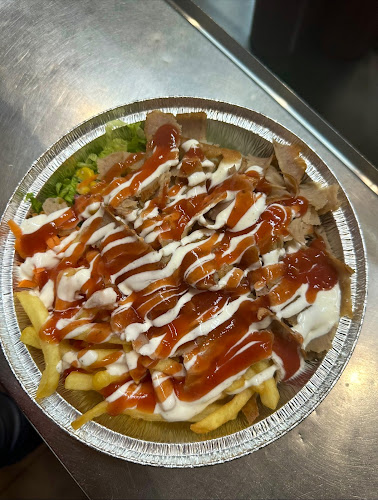 Sultan Donner Kebab - Gastronomia e hotelaria