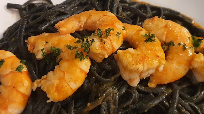 BOX 208 Italian Food