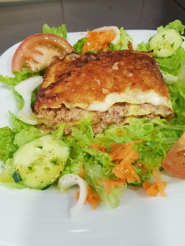 Tropical Snack Bar - Gastronomia e hotelaria