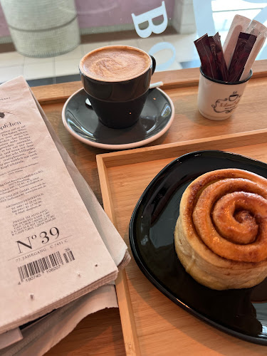 Av. Dom Sebastião 69E, 2825-407 Costa da Caparica