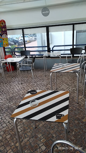 Opinii despre Café e Pão Quente "Lis Doce" în Leiria - Gastronomia e hotelaria