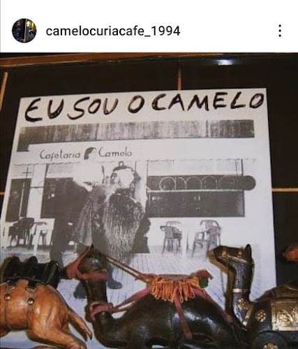 https://www.facebook.com/camelocuriacafe