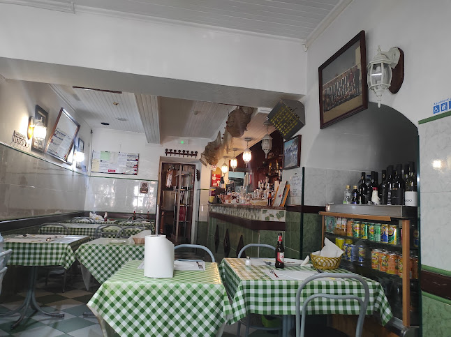 Opinii despre O Restaurante O Goleta - Codillo în Santa Eulália - Gastronomia e hotelaria