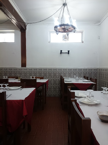 Lahori Dera Tandoori Restaurant Halal - Gastronomia e hotelaria