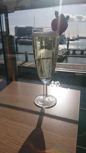 uniko Marina Restaurant Lounge Phone number