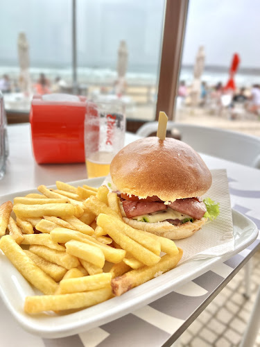 Opinii despre Café Central Food&Drinks în Ferrel - Gastronomia e hotelaria