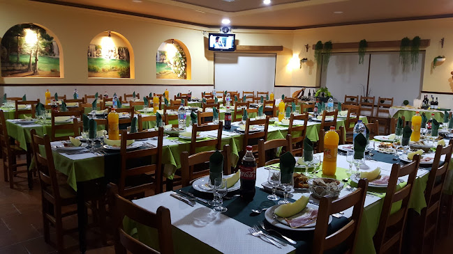 Café Restaurante 4 Pinheiros - Gastronomia e hotelaria