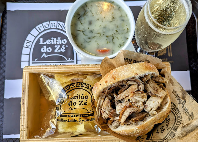 O Forno Do Leitāo do Zé - Maia - Maia