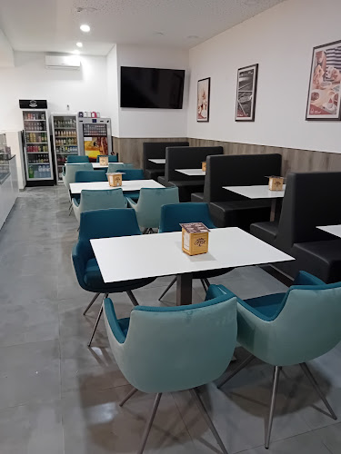 Edif. Itália, R. Ernesto Carvalho n 108 LJ2, 4760-143 Vila Nova de Famalicão