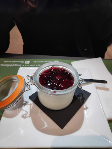 Rua professor, R. Dr. Carlos Lloyd Braga 13, 4715-319 Braga