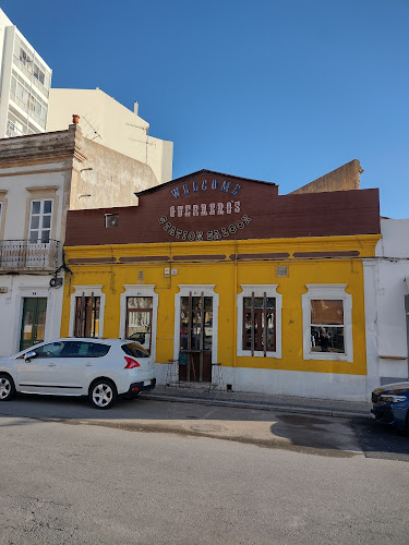 Largo da Estação 9, Faro