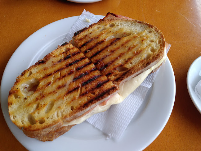 Comentarii opinii despre Aqui Há Gato